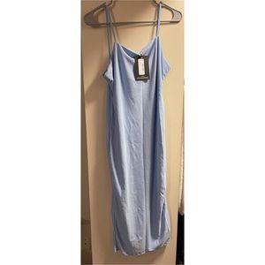 Pretty little things, baby blue dress